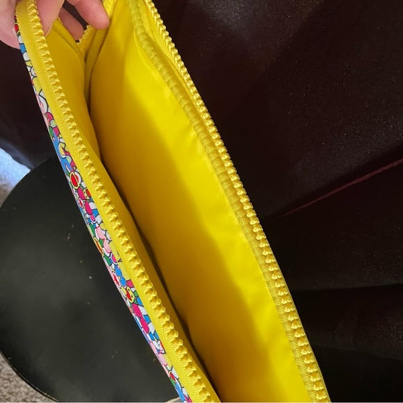 Marc Jacobs Murakami Laptop Case - Picture 5 of 5